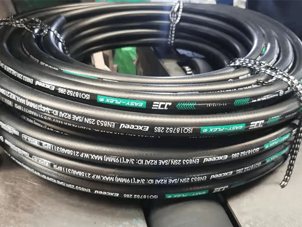 Easy-Flex hydraulic hose is packaged in rolls.